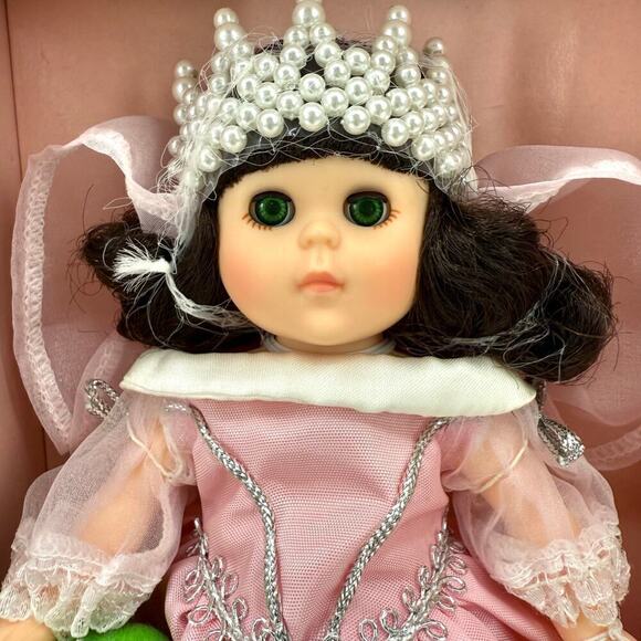 VTG 1988 Ginny Vogue 8 in. Hard Vinyl Collectors Doll NOS Princess Frog 71-3940 - Picture 2 of 8